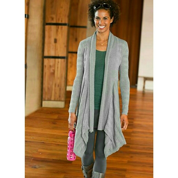 Athleta Medium Shakti Cardigan Wrap 